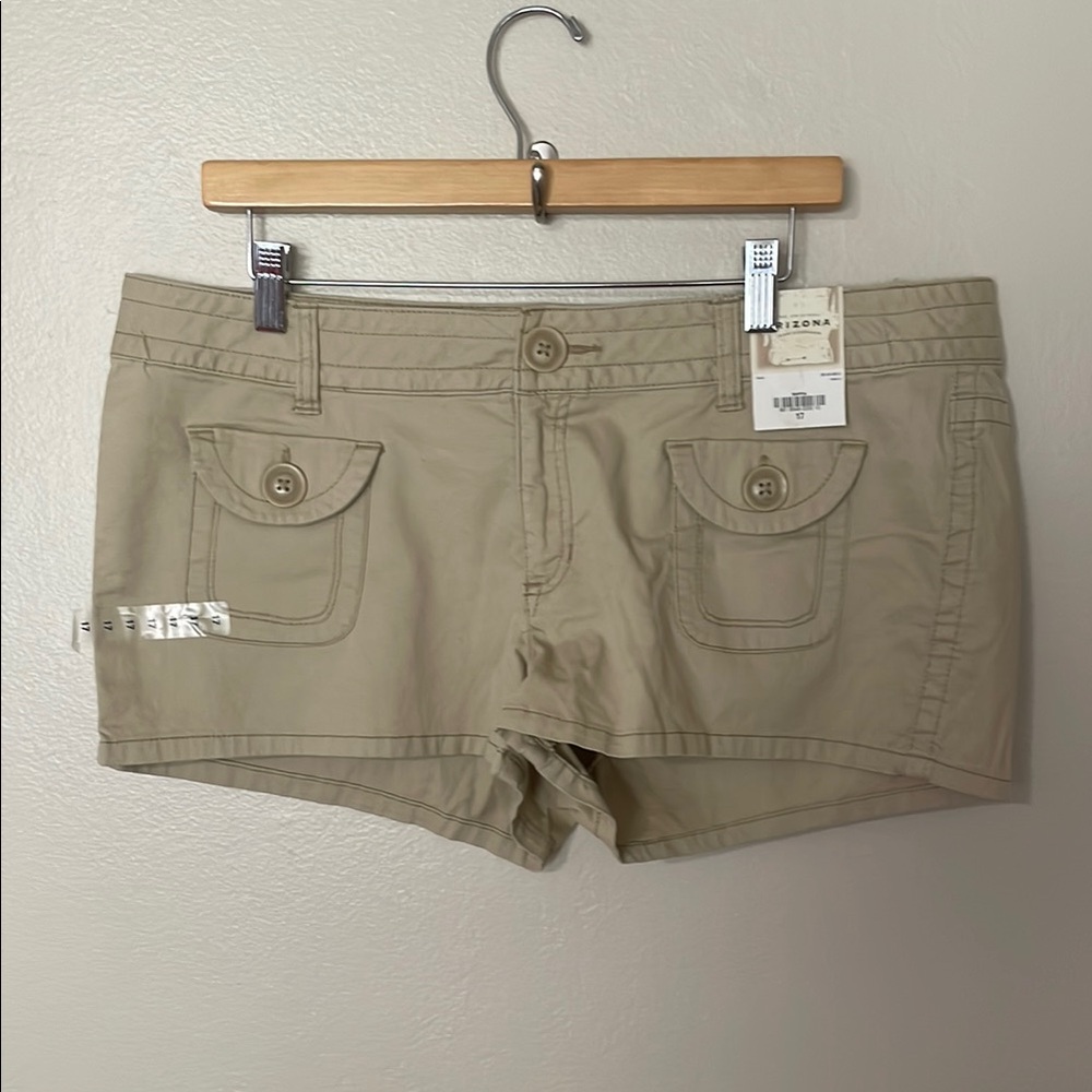 NWT Arizona Jean Company Tan Shorts
